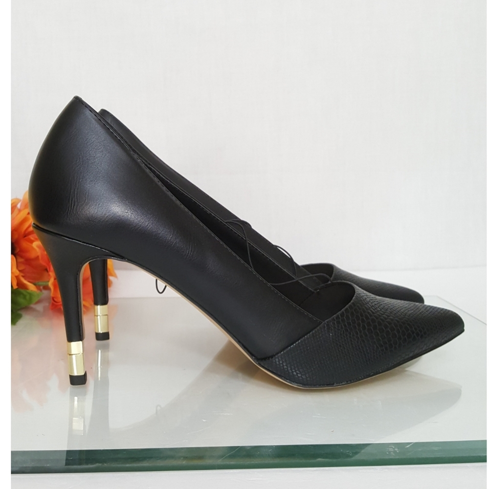 Aldo pump style pointed toe size 10